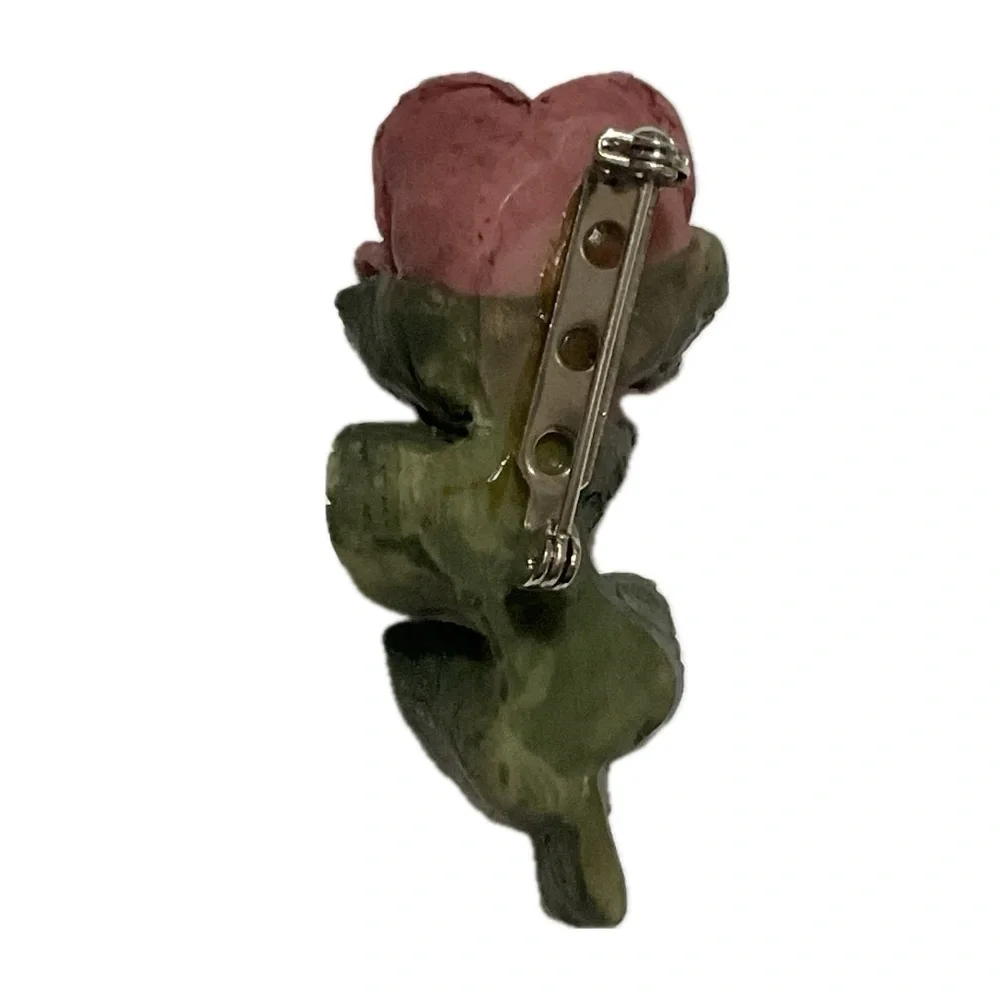 Vintage Rose Resin Brooch - Picture 2 of 2